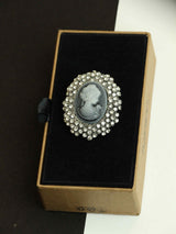 Artemis Brooch - TOSSIDO