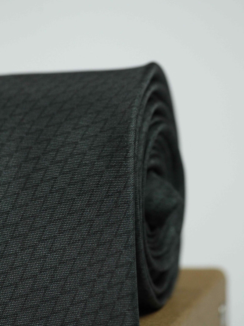 Ashen Necktie - TOSSIDO