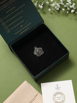 Black Camellia Pendant - TOSSIDO