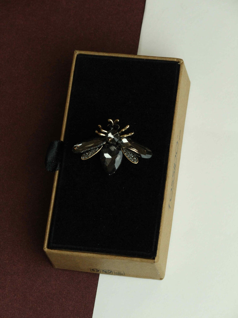 Black Fly Brooch - TOSSIDO