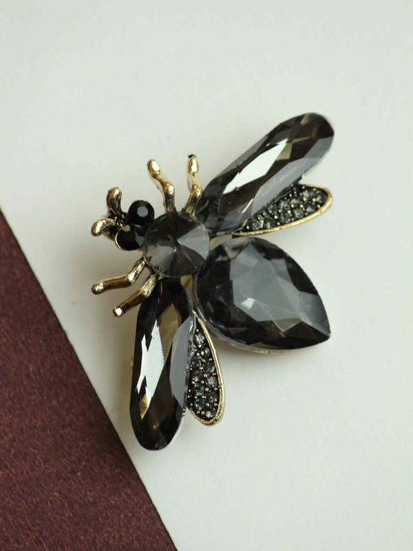 Black Fly Brooch - TOSSIDO