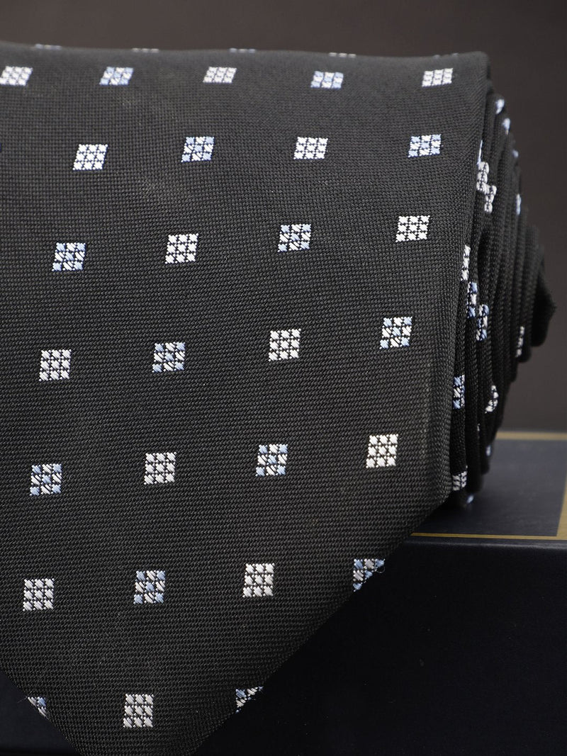 Black Geometric Broad Necktie - TOSSIDO
