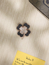 Black & Gold Leaf Clover Brooch - TOSSIDO