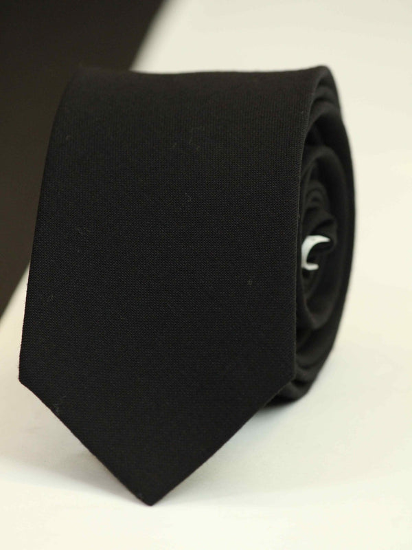 Black Solid Wool Skinny Necktie - TOSSIDO