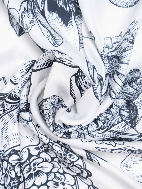 Black & White Floral Neckerchief - TOSSIDO