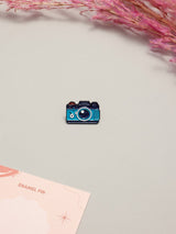Blue Camera Enamel Pin - TOSSIDO