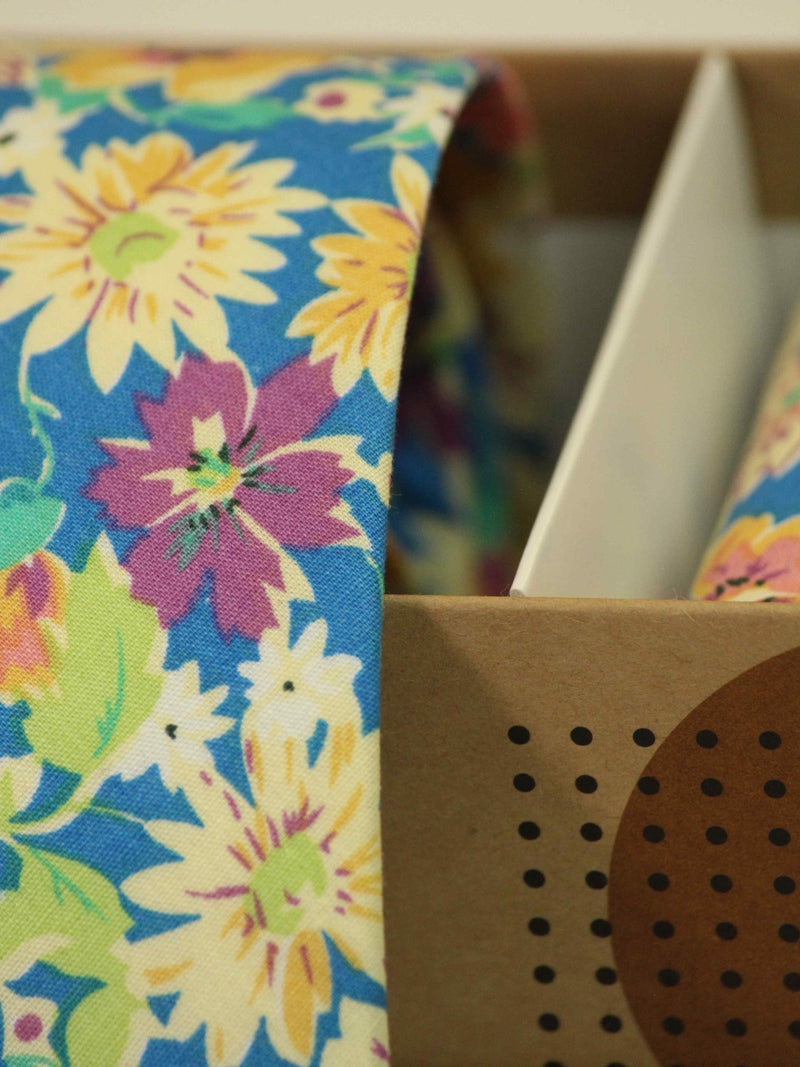 Blue Floral Necktie & Pocket Square Giftset - TOSSIDO