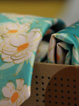 Blue Floral Printed Necktie and Pocket Square Set - TOSSIDO