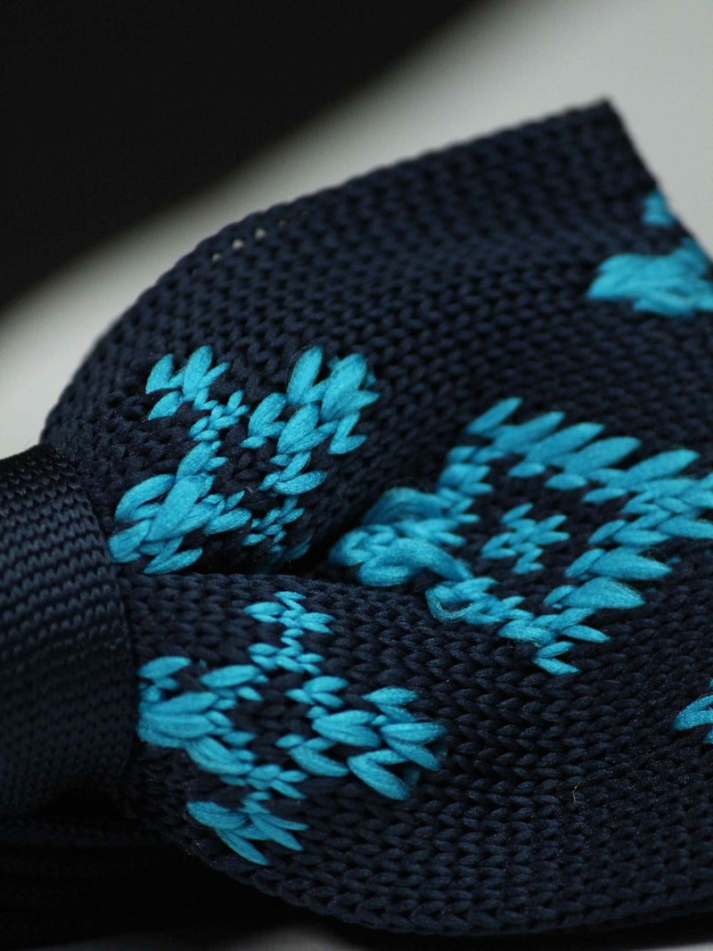 Blue Geometric Knitted Bow Tie - TOSSIDO