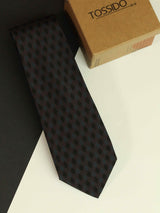 Brown check necktie in printed microfiber, flat lay