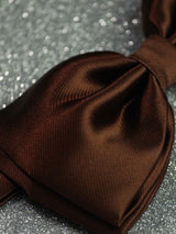 Brown Solid Bowtie & Pocket Square Set - TOSSIDO