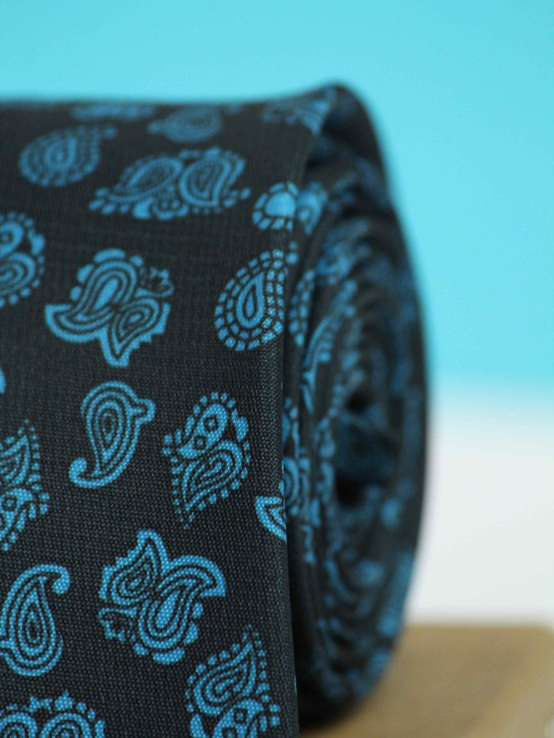 Confounding Necktie - TOSSIDO