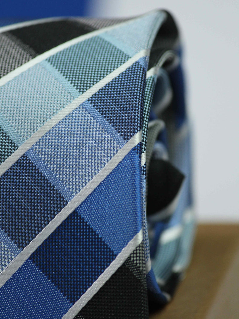 Country Checks Necktie - TOSSIDO