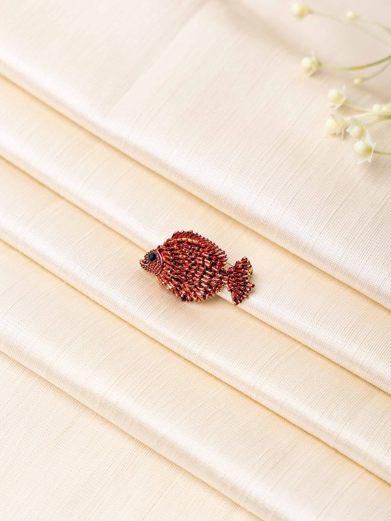 Crimson Fish Brooch - TOSSIDO
