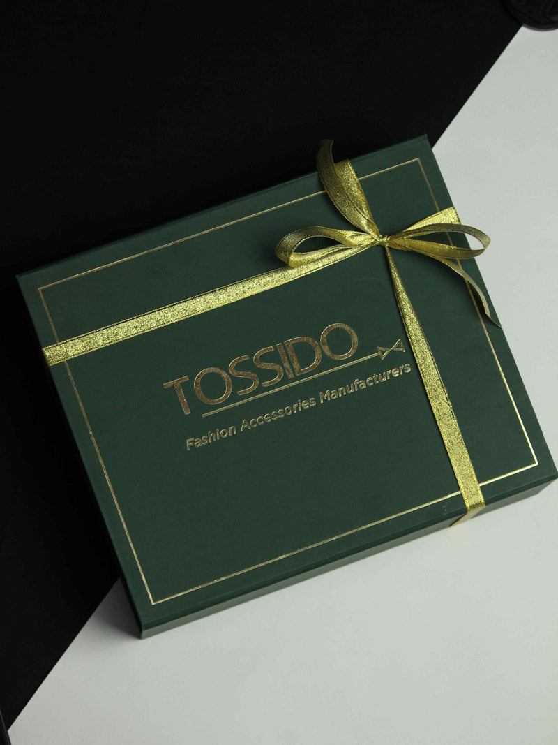 "Dashing & Dapper: Men's Giftbox for Stylish Gents" - TOSSIDO