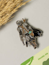 Din Djarin Enamel Pin - TOSSIDO