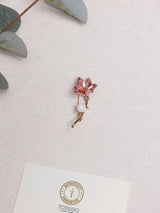 Dusky Pink Blossom Pearl Brooch - TOSSIDO