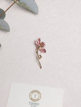 Dusky Pink Blossom Pearl Brooch - TOSSIDO