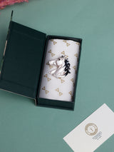 Pearly White & Black Mane Horse Head Brooch