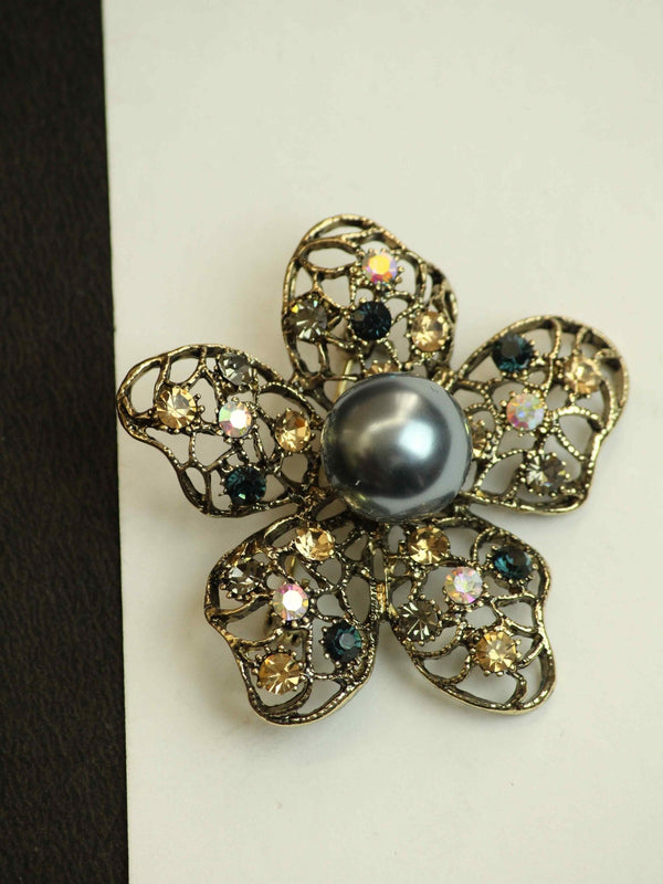 Flax Flower Brooch - TOSSIDO