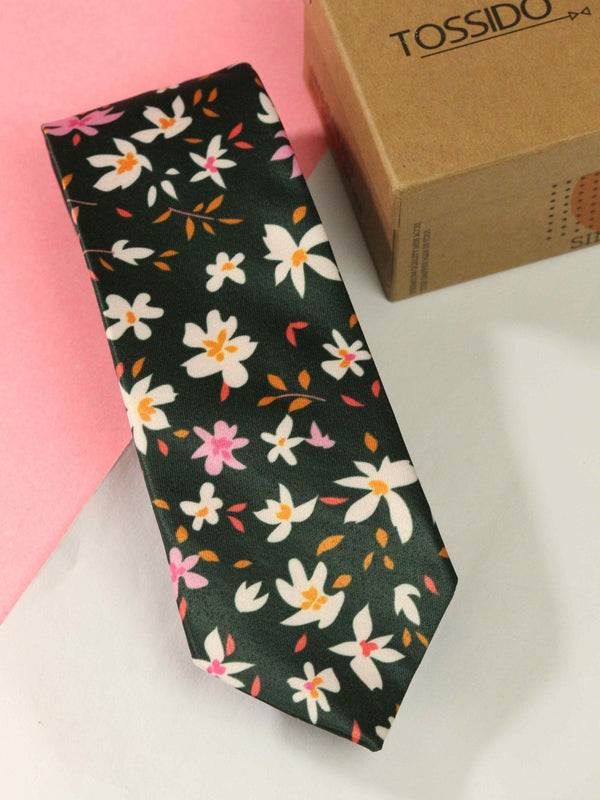 Flowering Your Way Necktie - TOSSIDO