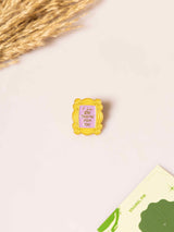 F.R.I.E.N.D.S Typography Enamel Pin - TOSSIDO