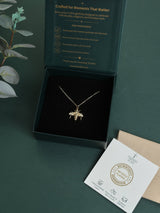 Gold Bee Pendant Necklace - TOSSIDO