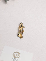 Gold & Black Hush Face Brooch - TOSSIDO