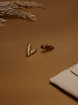 Gold Hammered V Heart Stud Earrings - TOSSIDO