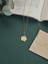 Gold Paw Print Pendant Necklace - TOSSIDO