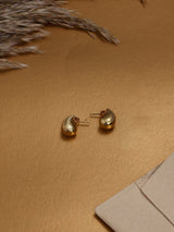 Gold Ribbed Teardrop Stud Earrings - TOSSIDO