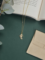 Gold Seahorse Pendant Necklace - TOSSIDO