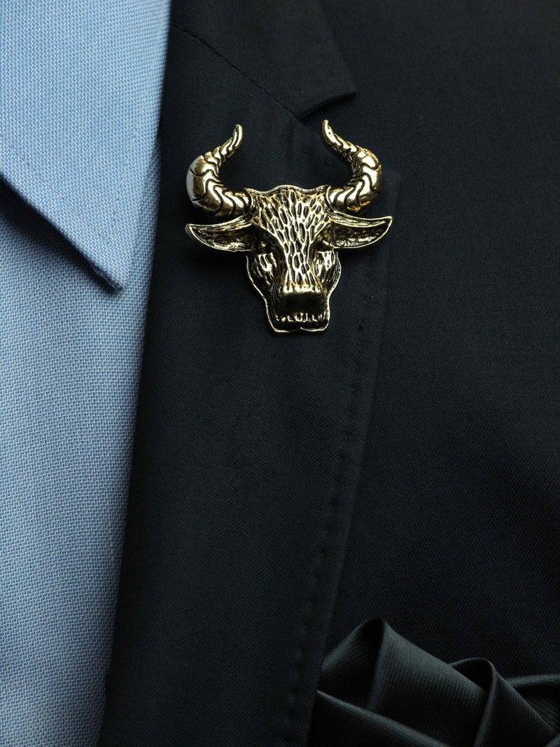 Golden Bull Brooch - TOSSIDO