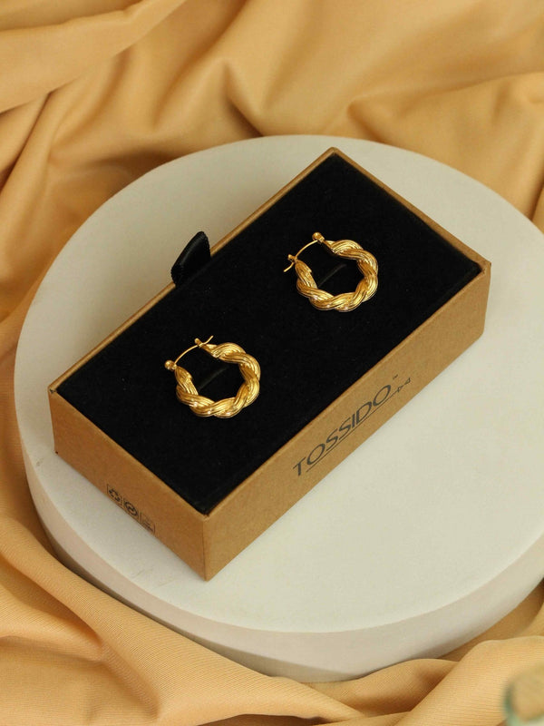 Golden Embrace - TOSSIDO