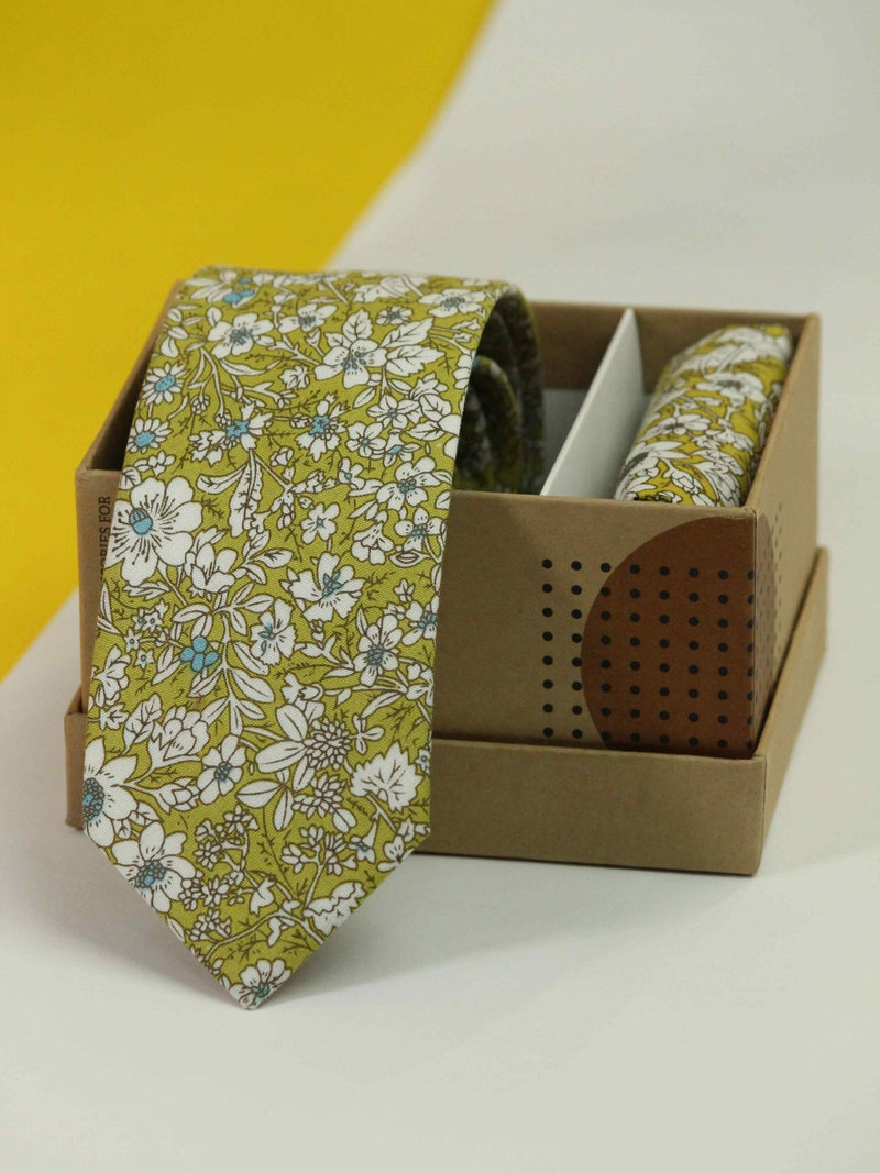 Green Floral Necktie & Pocket Square Giftset - TOSSIDO