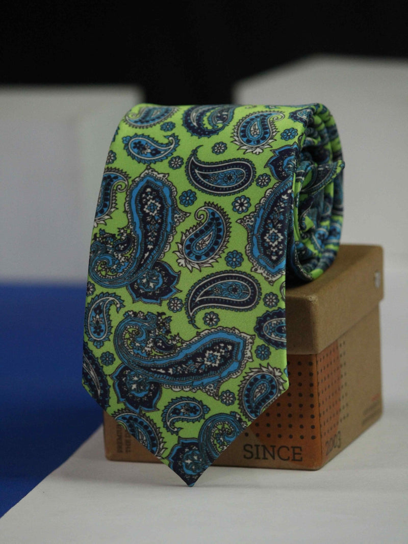Green Paisley Printed Necktie - TOSSIDO