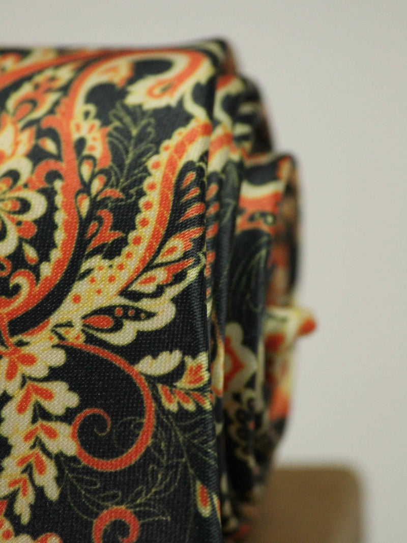 Halloween Paisley Necktie - TOSSIDO