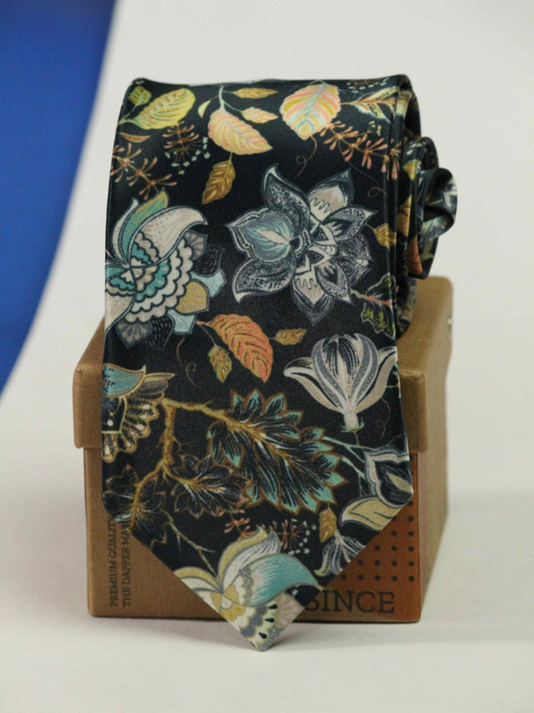 Ingrid Necktie - TOSSIDO