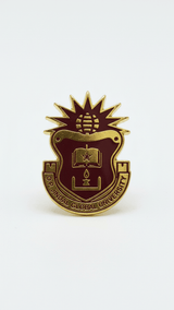 Maroon & Gold JGU Crest Lapel Pin - TOSSIDO