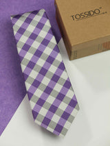 Multicolor check necktie in woven microfiber, close-up