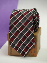 Multicolor check necktie in woven microfiber, close-up