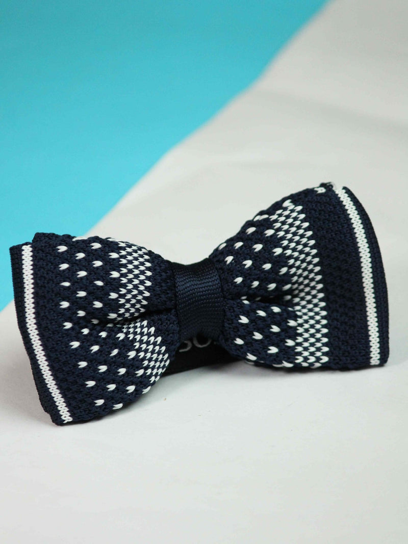 Navy Blue Base with White Geometric Pattern Knitted Bow Tie - TOSSIDO