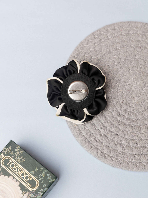 Noir Bloom Fabric Brooch - TOSSIDO