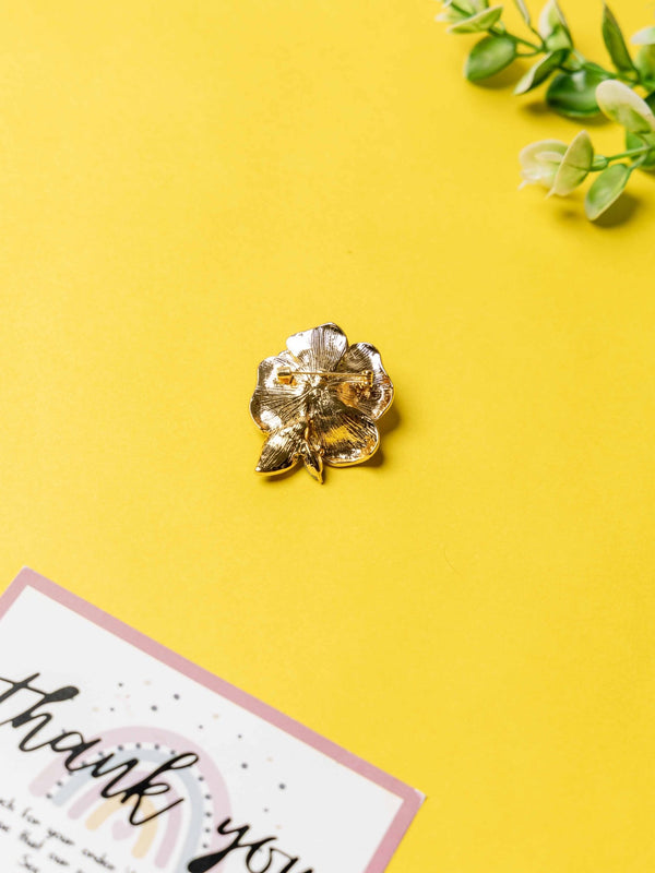 Pearl Blossom Brooch - TOSSIDO