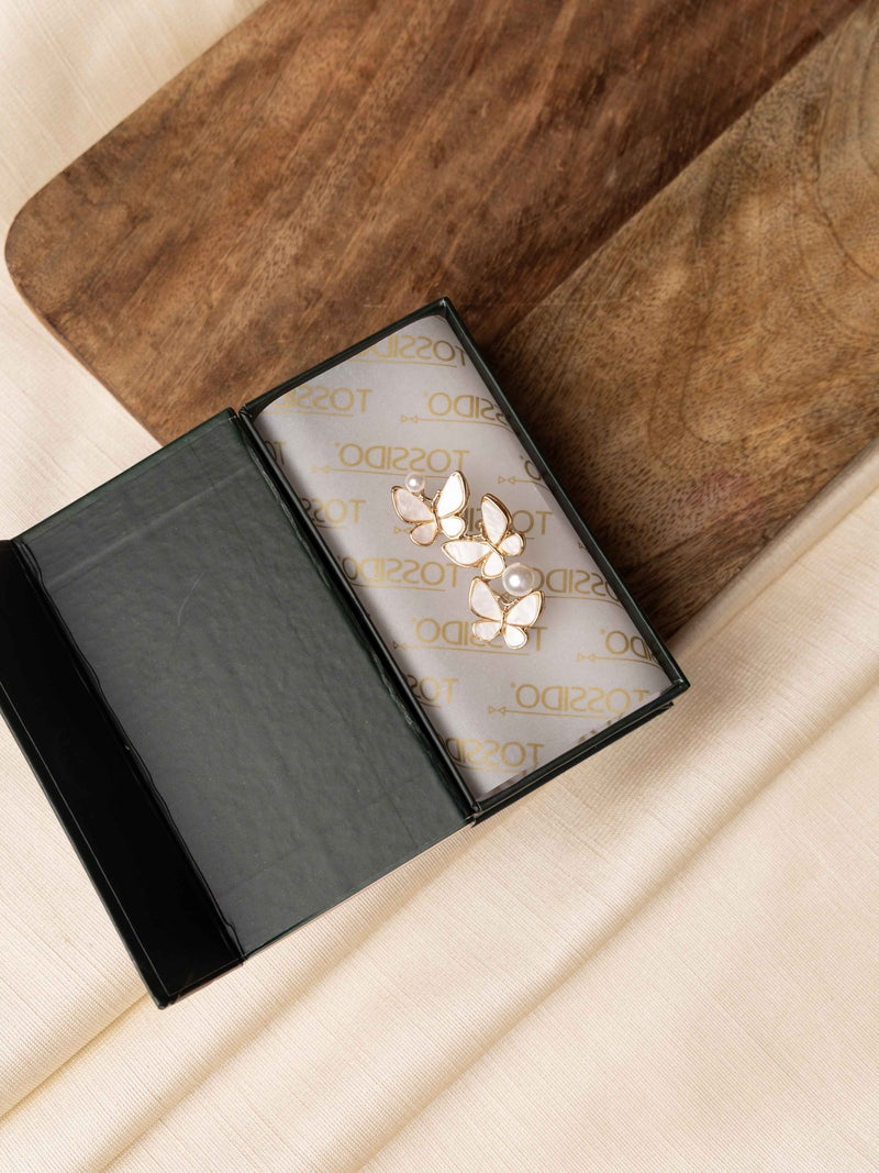 Pearl Butterfly Brooch - TOSSIDO
