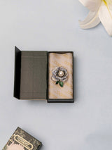 Pearl Flower Brooch - TOSSIDO