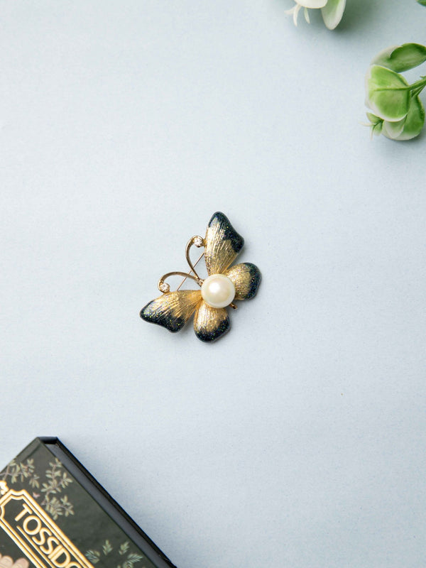 Pearlwing Butterfly Brooch - TOSSIDO