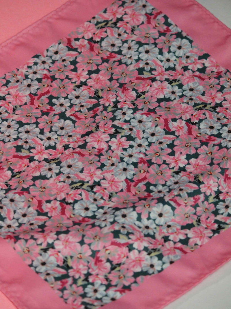 Pink Floral Pocket Square - TOSSIDO
