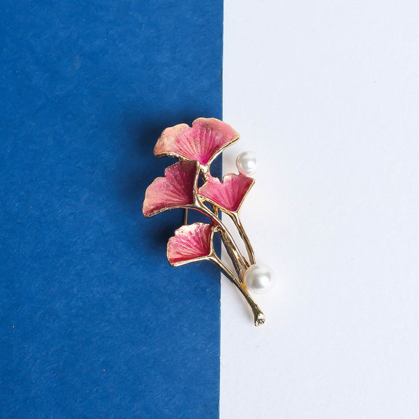 Pink Gingko Leaf Brooch - TOSSIDO
