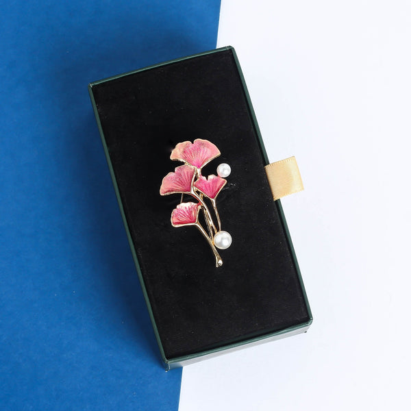 Pink Gingko Leaf Brooch - TOSSIDO